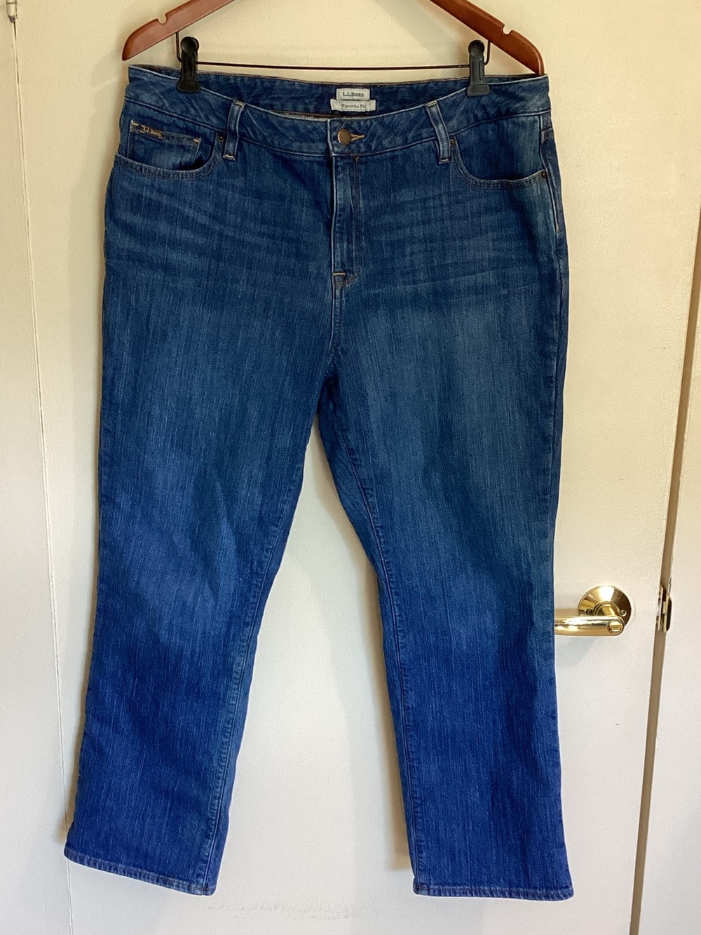 L.L. Bean Straight-Leg Jeans Flannel Lined in Medium Blue Wash